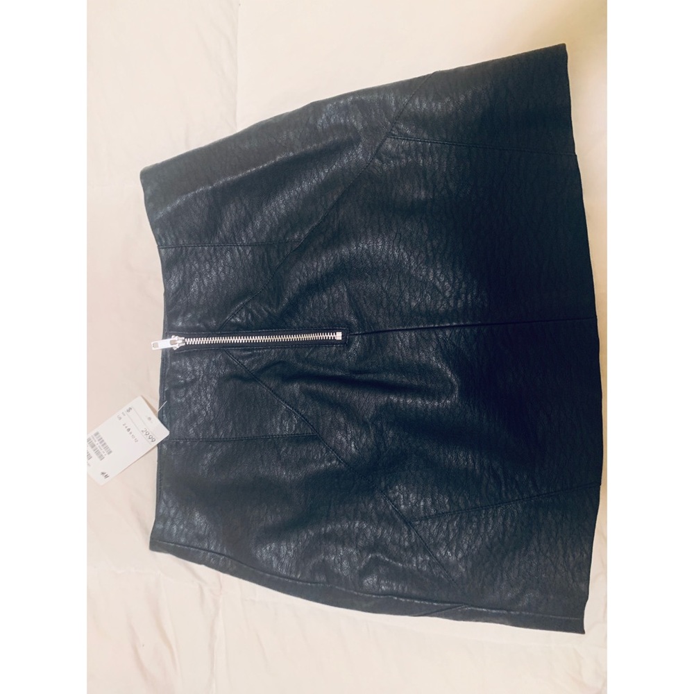 Leather skirt